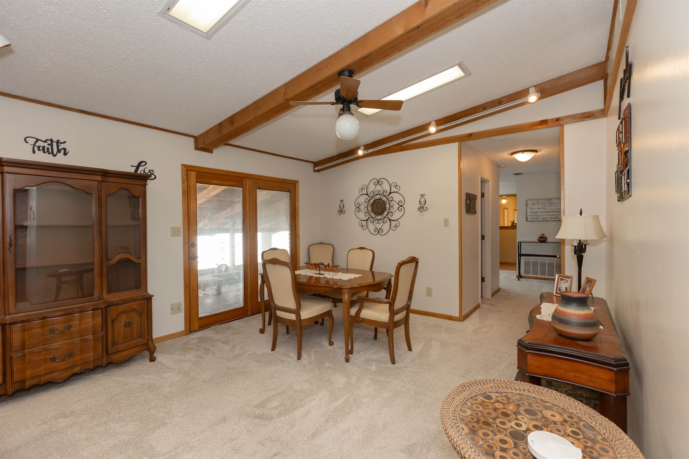 215 Maxwell Circle, Ulysses, KS 67880