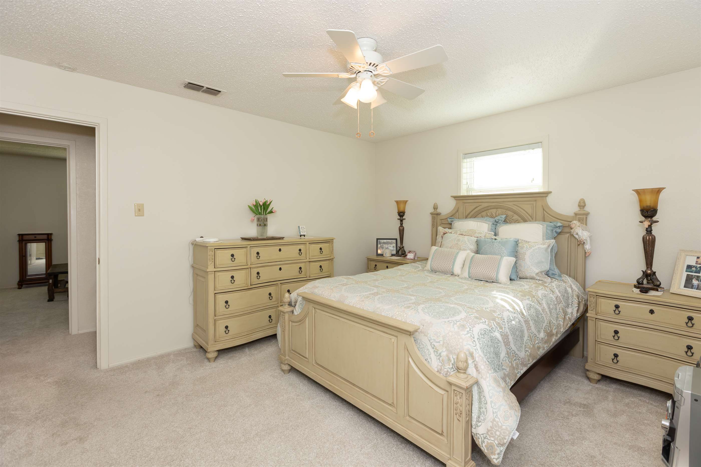 215 Maxwell Circle, Ulysses, KS 67880