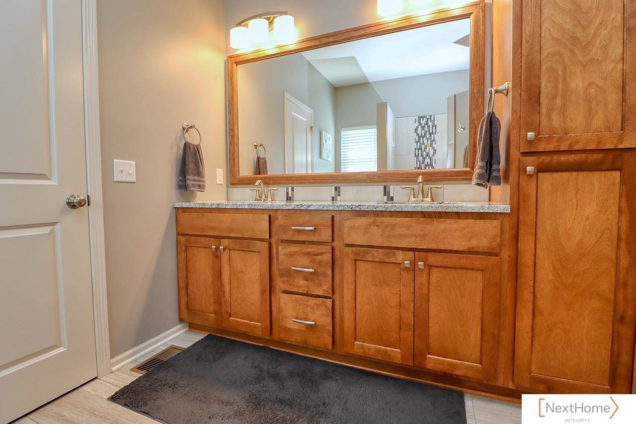 8101 South 67th Street, Lincoln, NE 66851