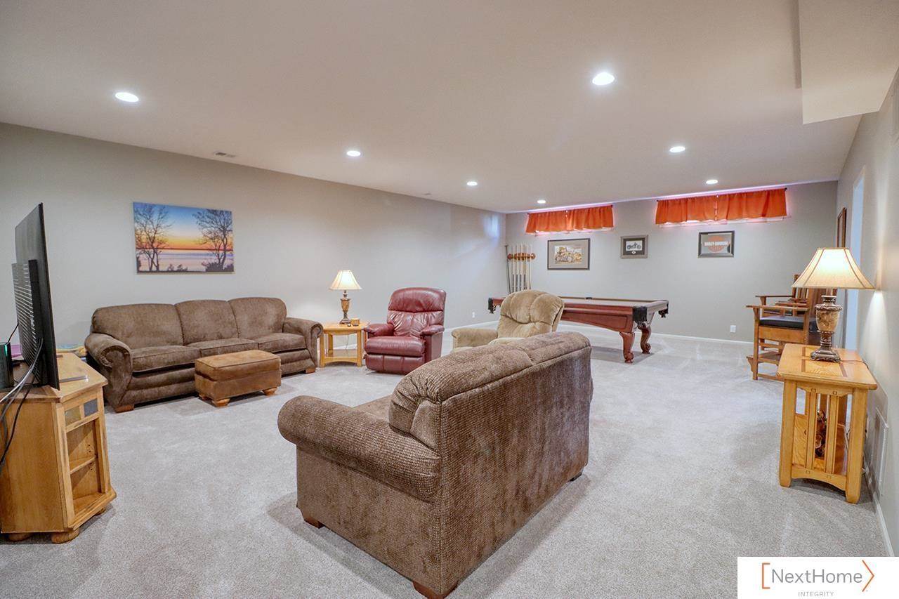 8101 South 67th Street, Lincoln, NE 66851