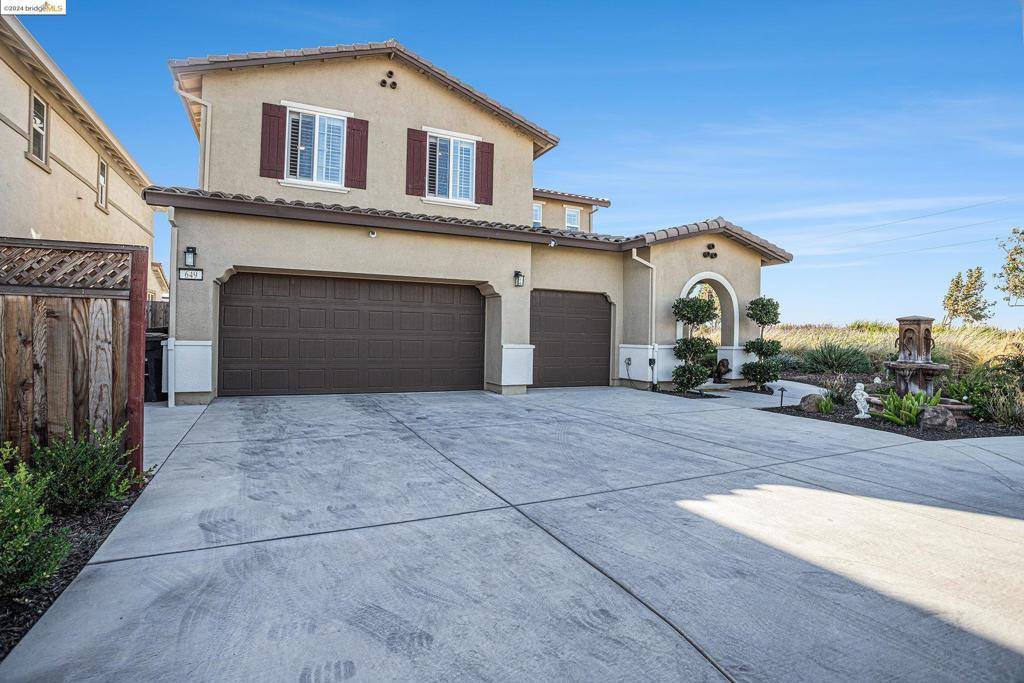 649 Marathon Dr, Oakley, CA 94561