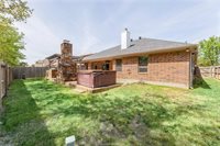 2455 Newark, College Station, TX 77845