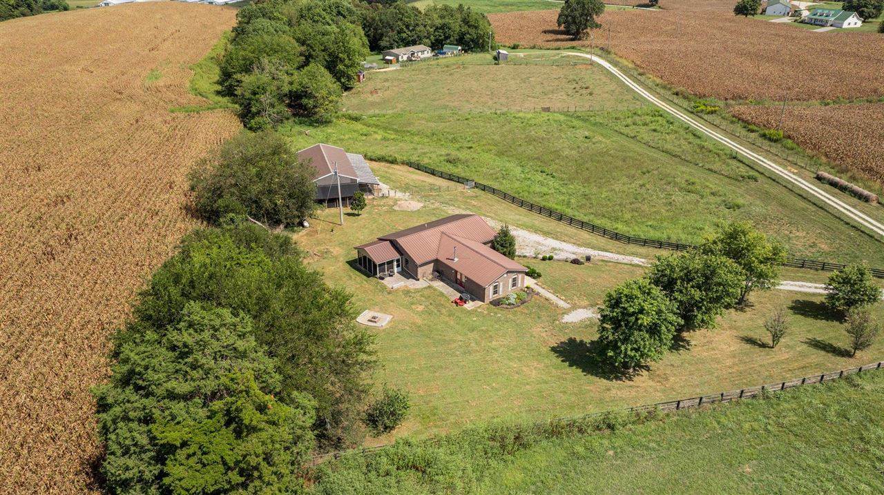 1060 Mt Pleasant Road, Glasgow, KY 42141