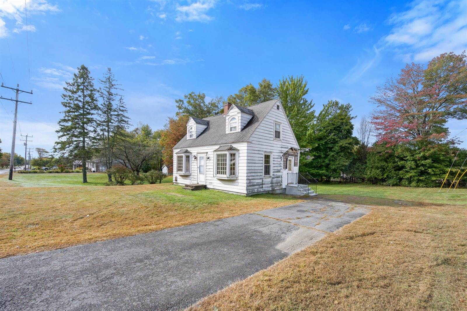 165 Bradley Road, Milford, ME 04461