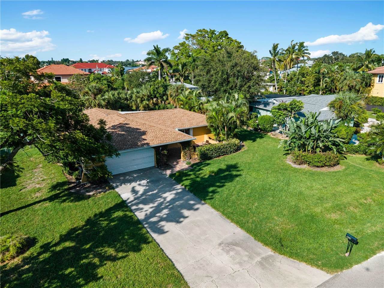 424 Baycrest Drive, Venice, FL 34285