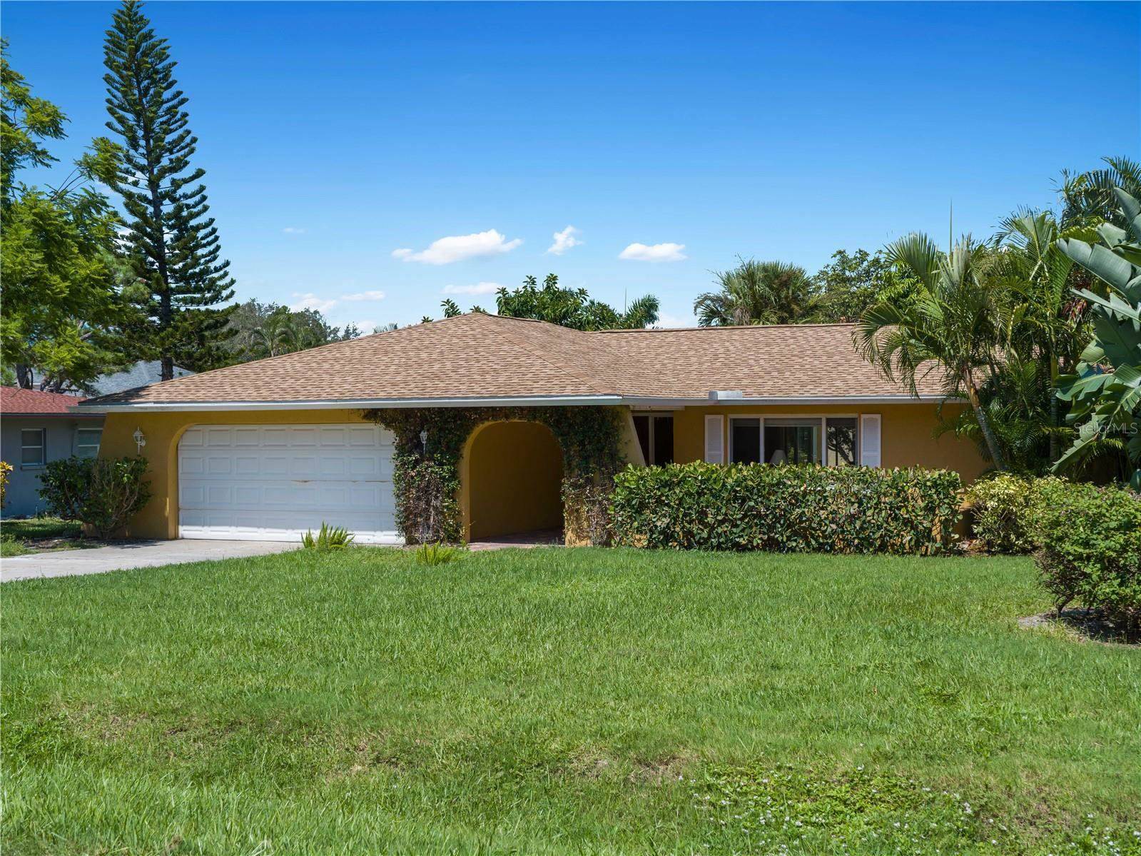 424 Baycrest Drive, Venice, FL 34285