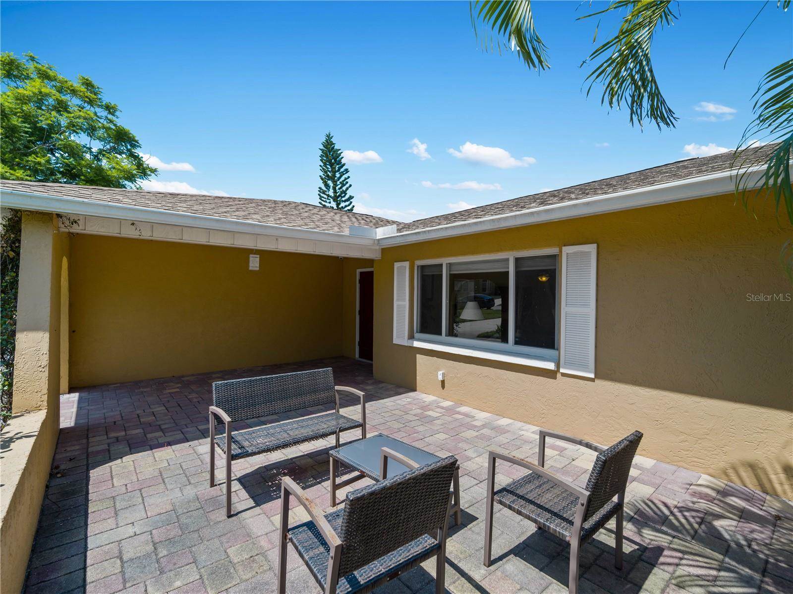 424 Baycrest Drive, Venice, FL 34285