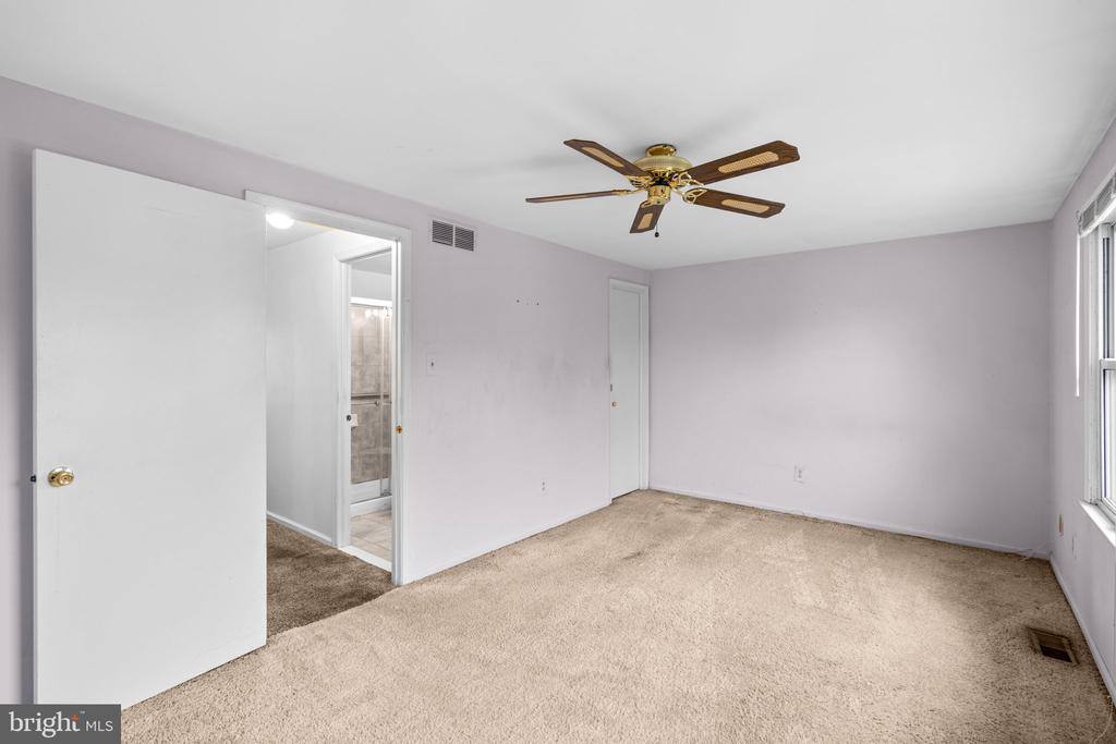 5430 King Arthur Circle, Rosedale, MD 21237