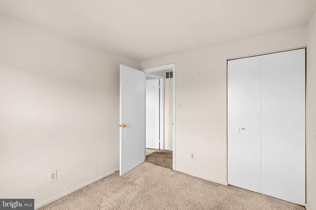 5430 King Arthur Circle, Rosedale, MD 21237