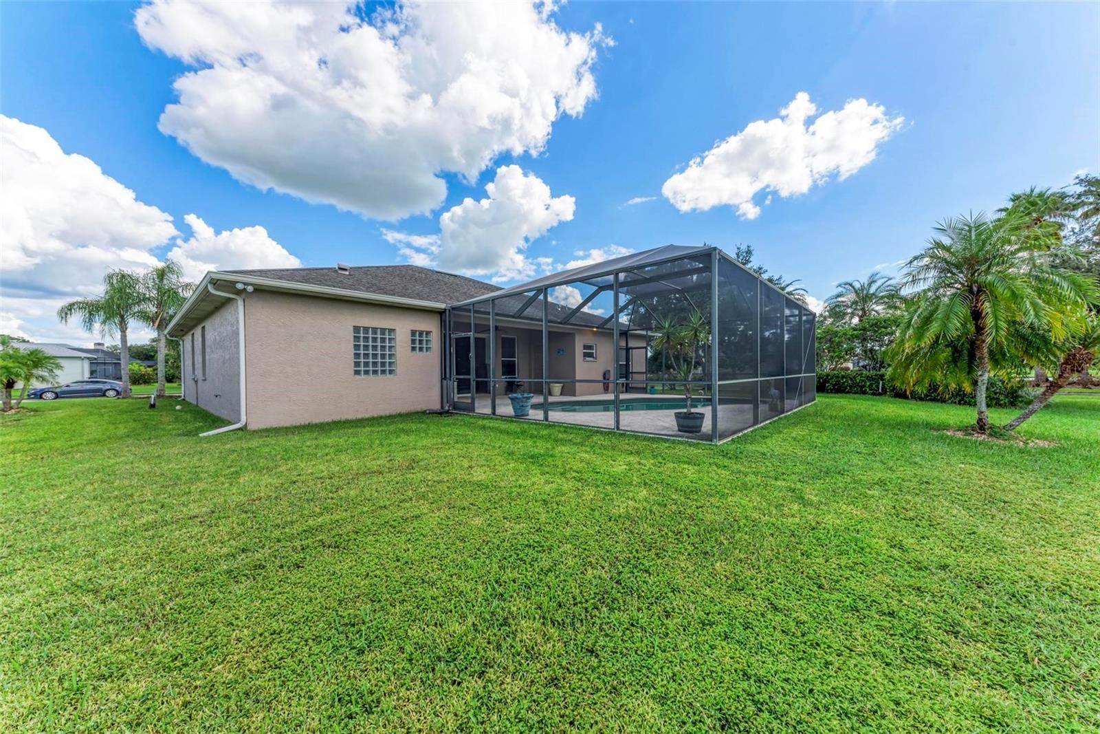 2278 Vintage Street, Sarasota, FL 34240
