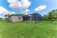 2278 Vintage Street, Sarasota, FL 34240