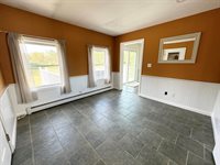 43 Schoolhouse Road, Winterport, ME 04496