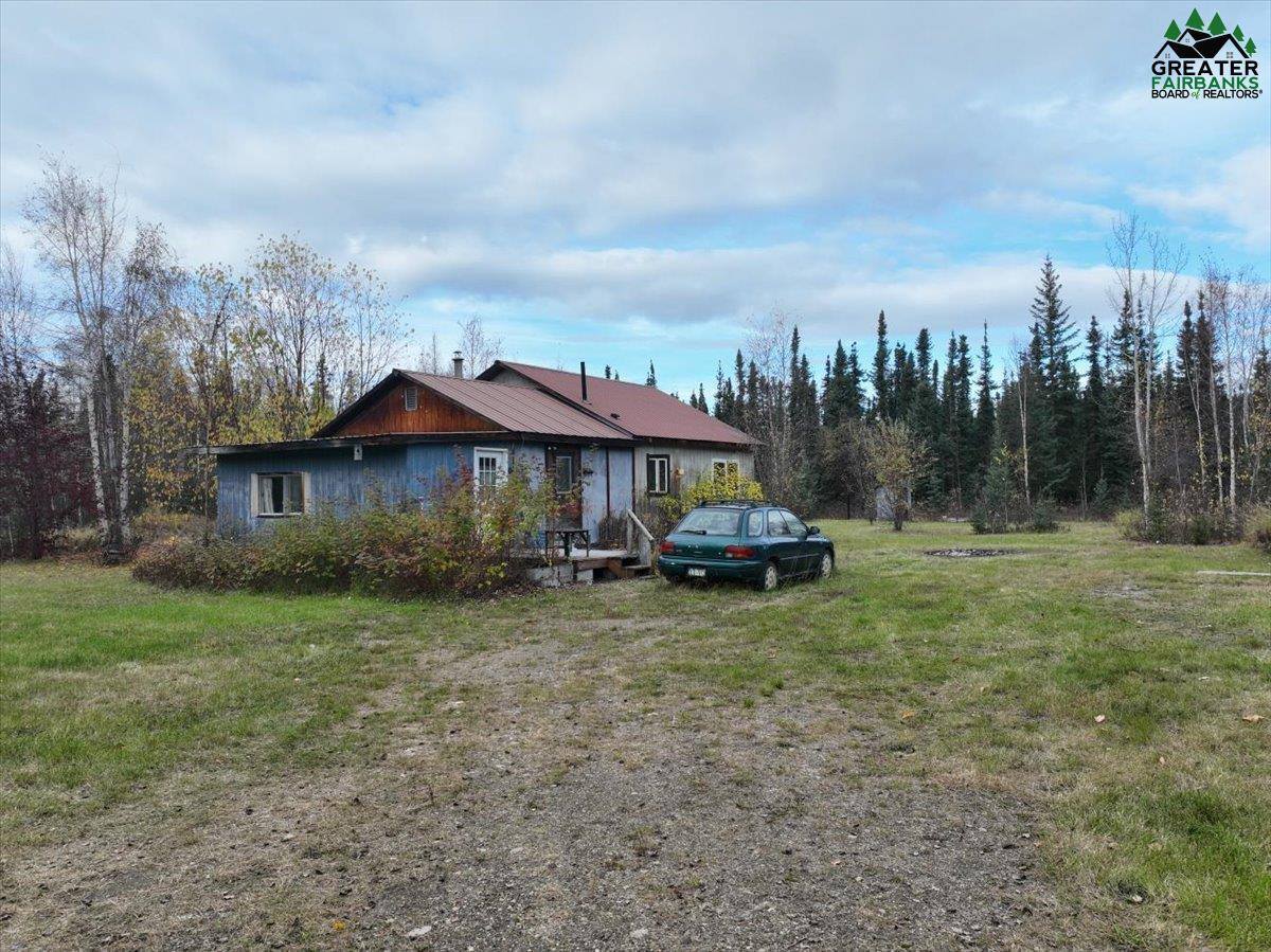 161 Grange Hall Road, Fairbanks, AK 99712