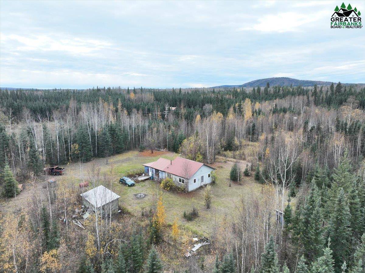 161 Grange Hall Road, Fairbanks, AK 99712