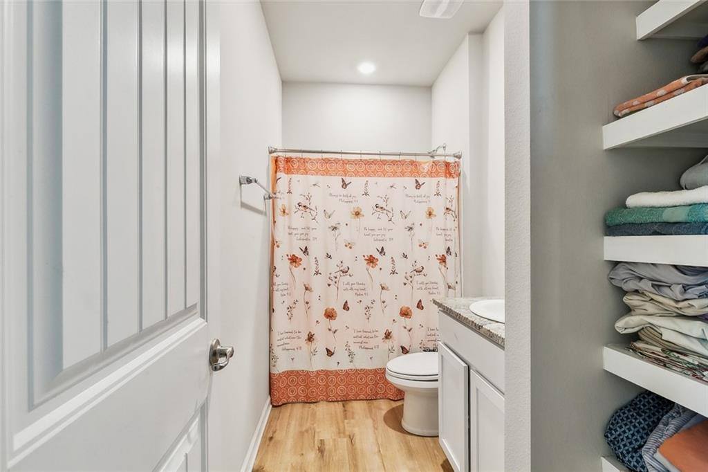 1833 East Lakeshore Landing Drive, Slidell, LA 70461