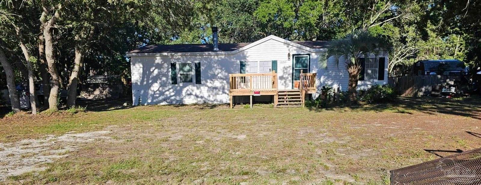 2192 Bergren Rd, Gulf Breeze, FL 32563