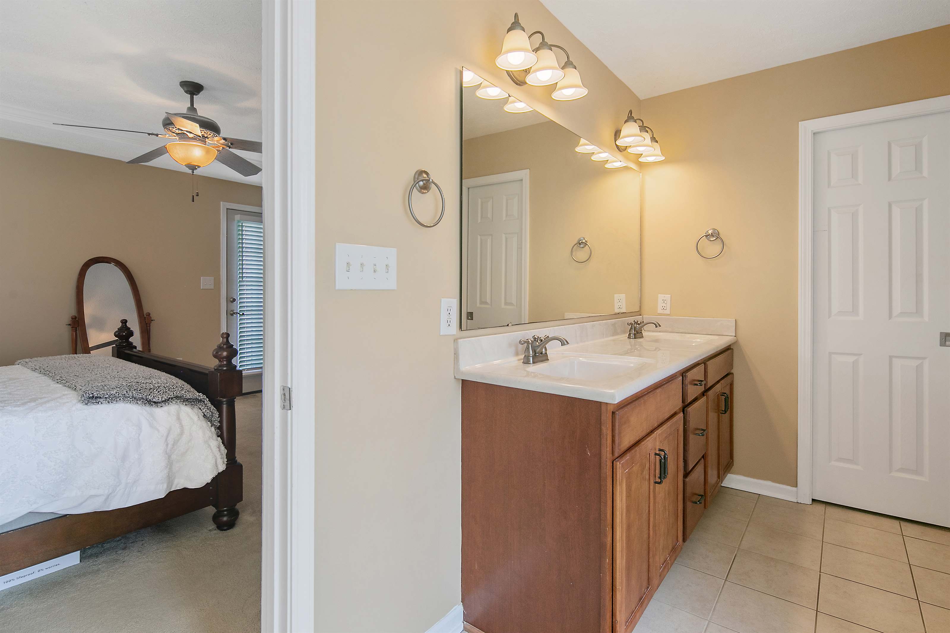 5604 Quiet Acres Lane, Wade, NC 28395