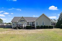 5604 Quiet Acres Lane, Wade, NC 28395