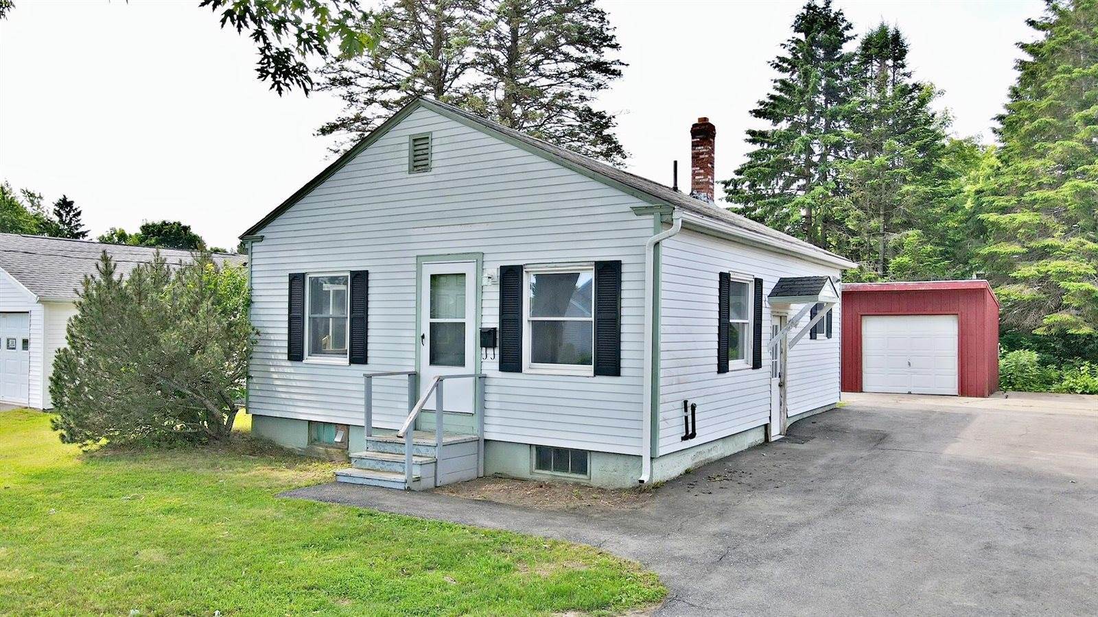 26 Wood Street, Bangor, ME 04401