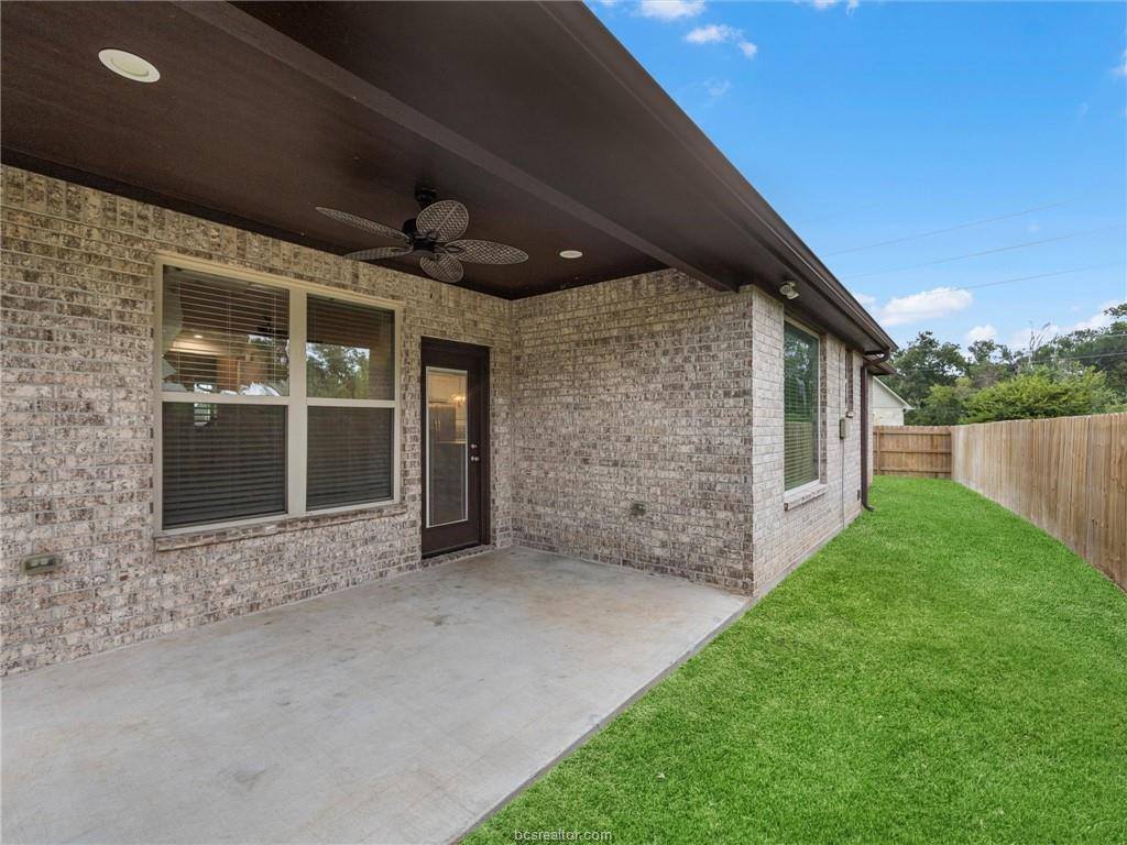 3072 Peterson Circle, Bryan, TX 77802