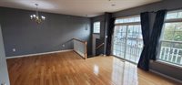 29 Tottenham Ct, Jersey City, NJ 07305