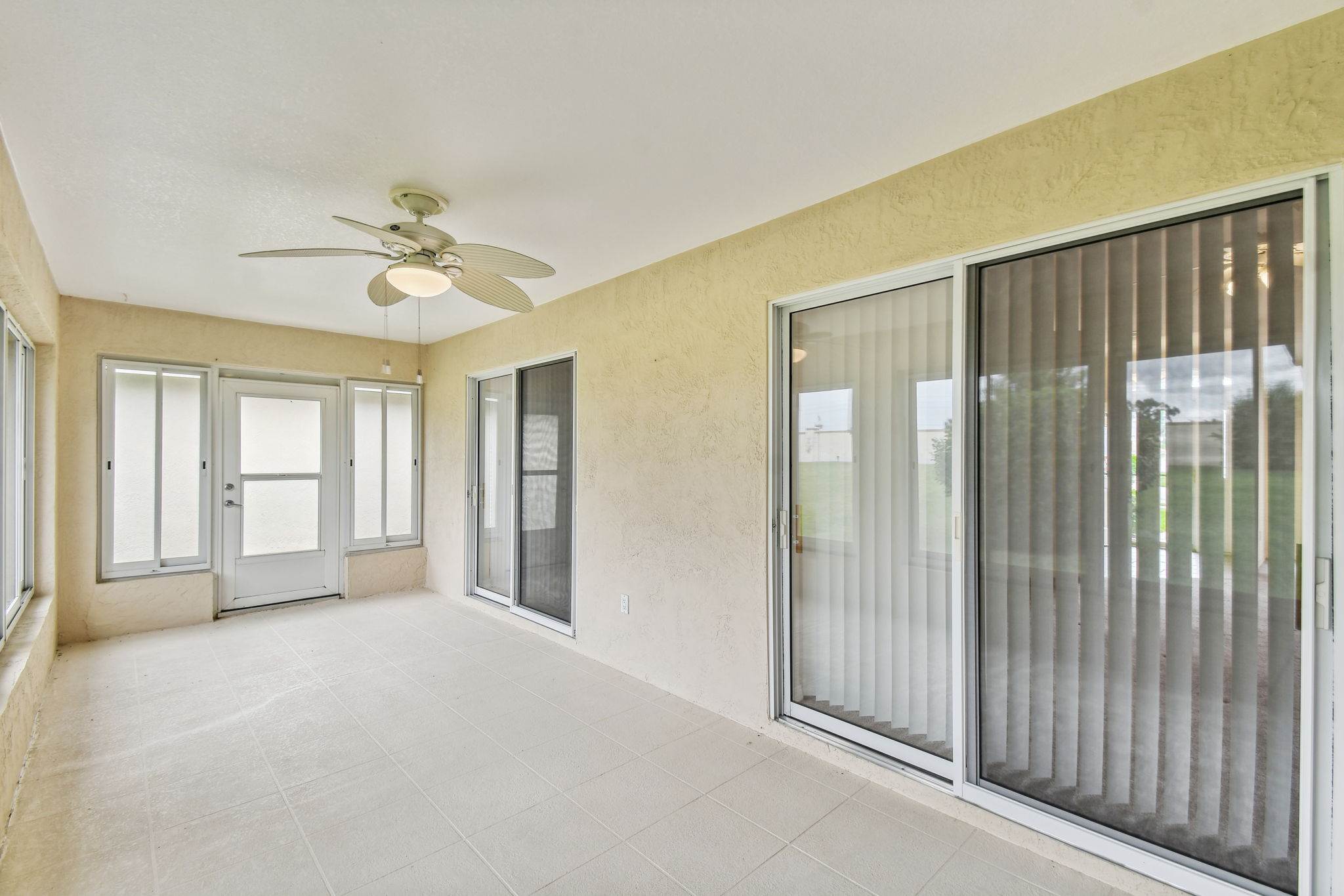 142 Morning Glory Circle, Winter Haven, FL 33884