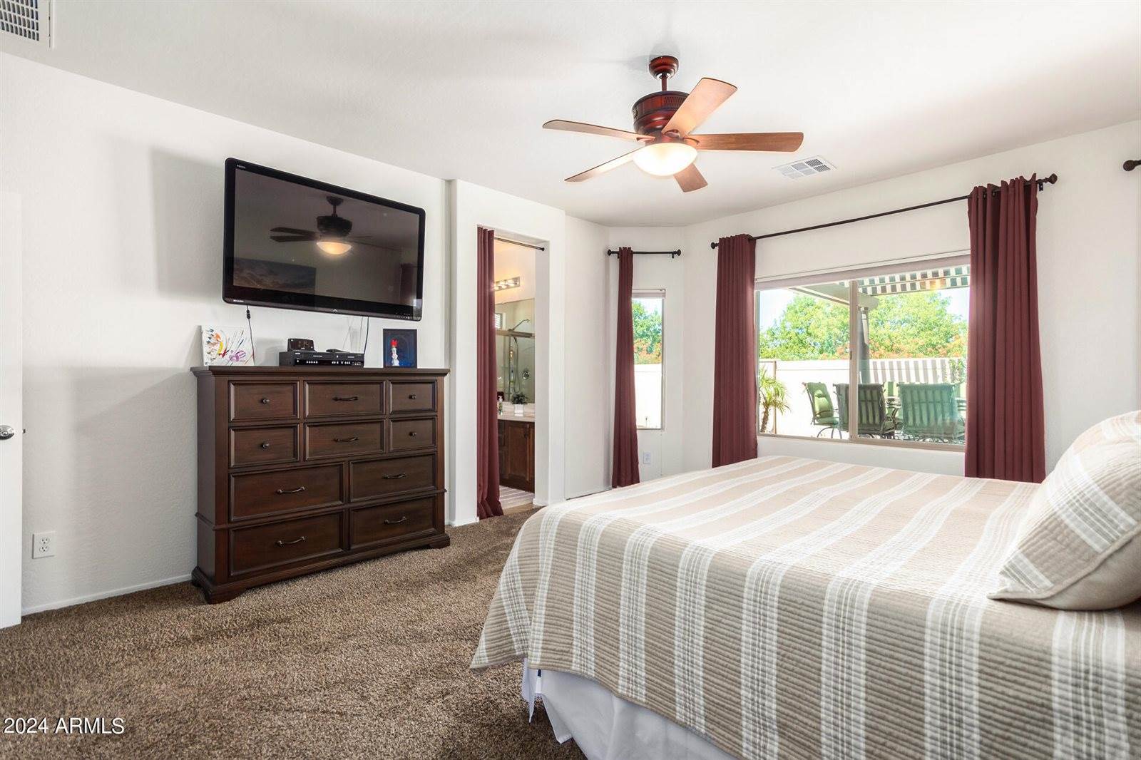 4415 South Hassett Circle, Mesa, AZ 85212