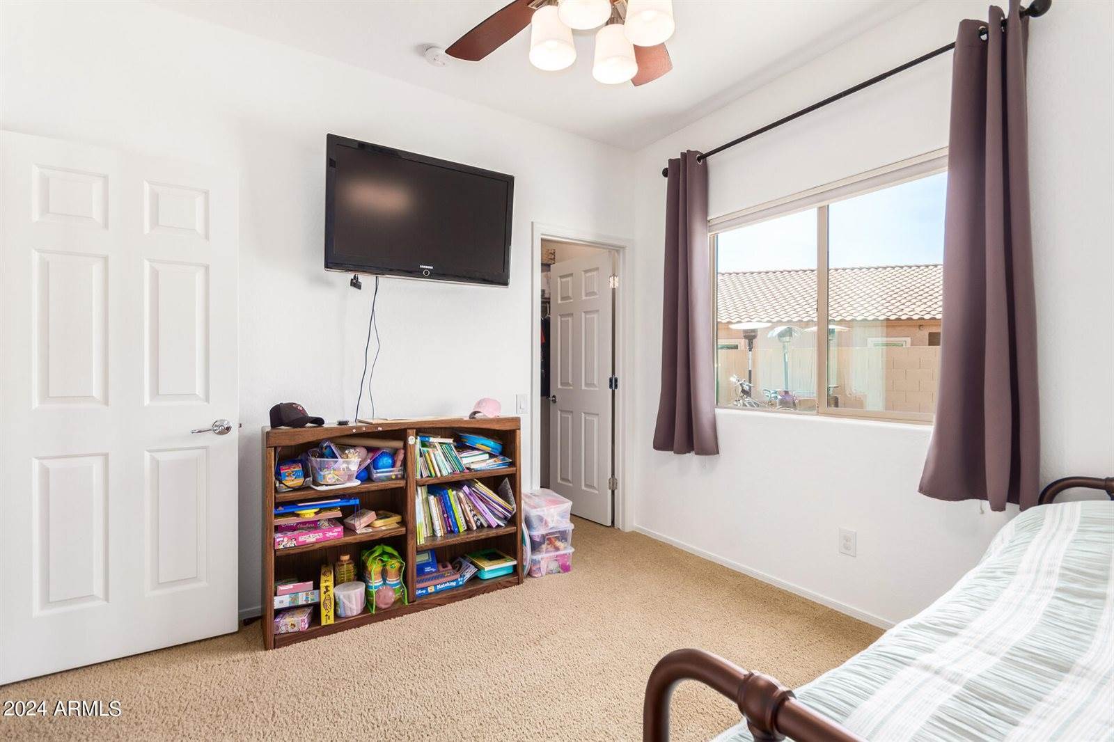 4415 South Hassett Circle, Mesa, AZ 85212