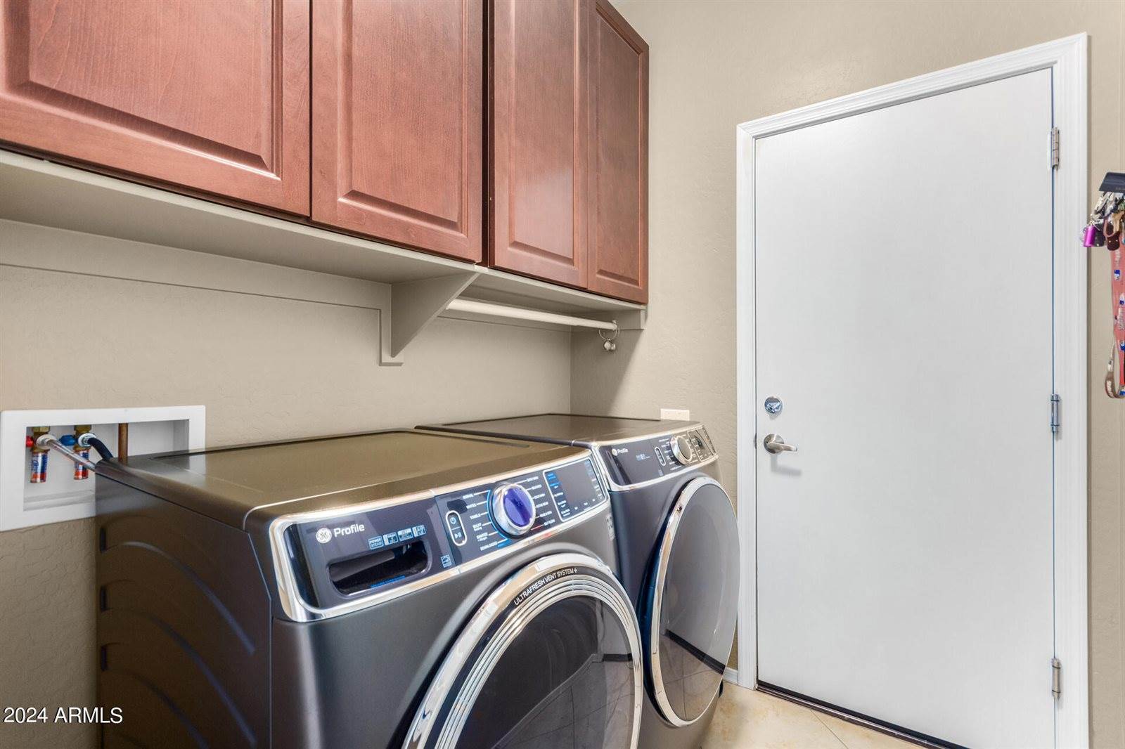 4415 South Hassett Circle, Mesa, AZ 85212