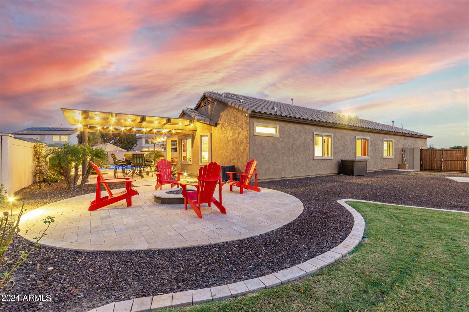 4415 South Hassett Circle, Mesa, AZ 85212