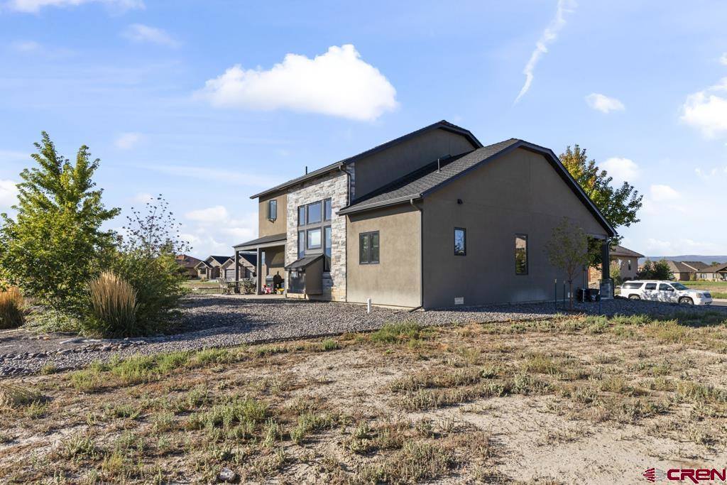 2211 Fellows Drive, Montrose, CO 81401