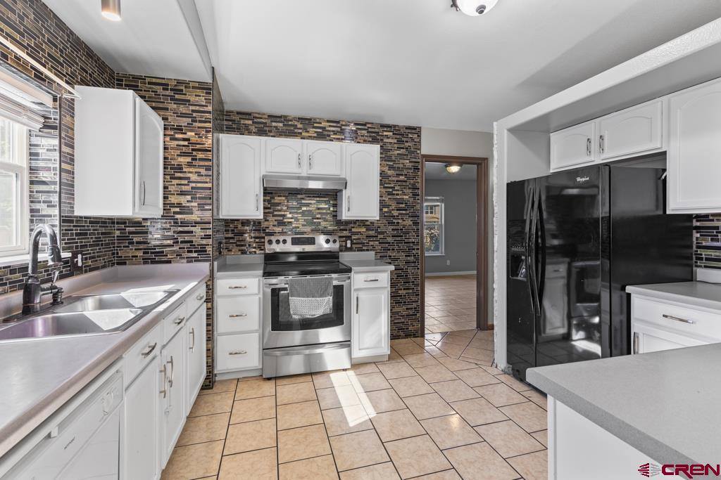 860 Bristlecone Court, Montrose, CO 81403