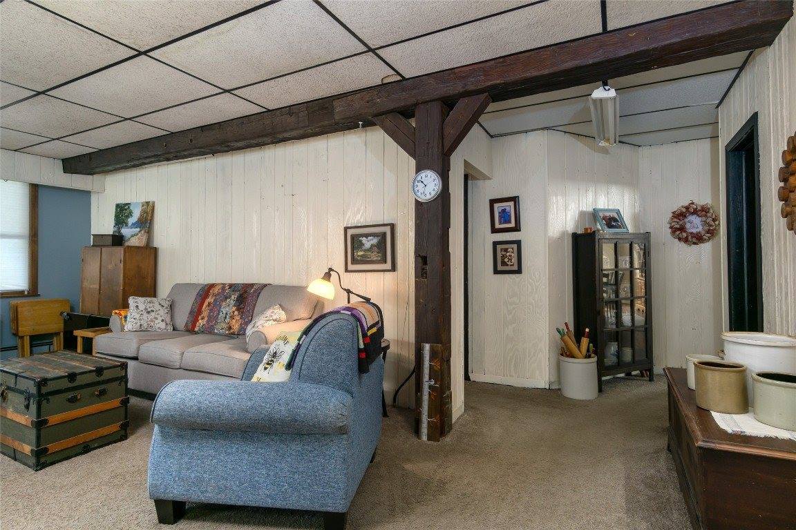 7335 Laurel Lake Road, Brackney, PA 18812