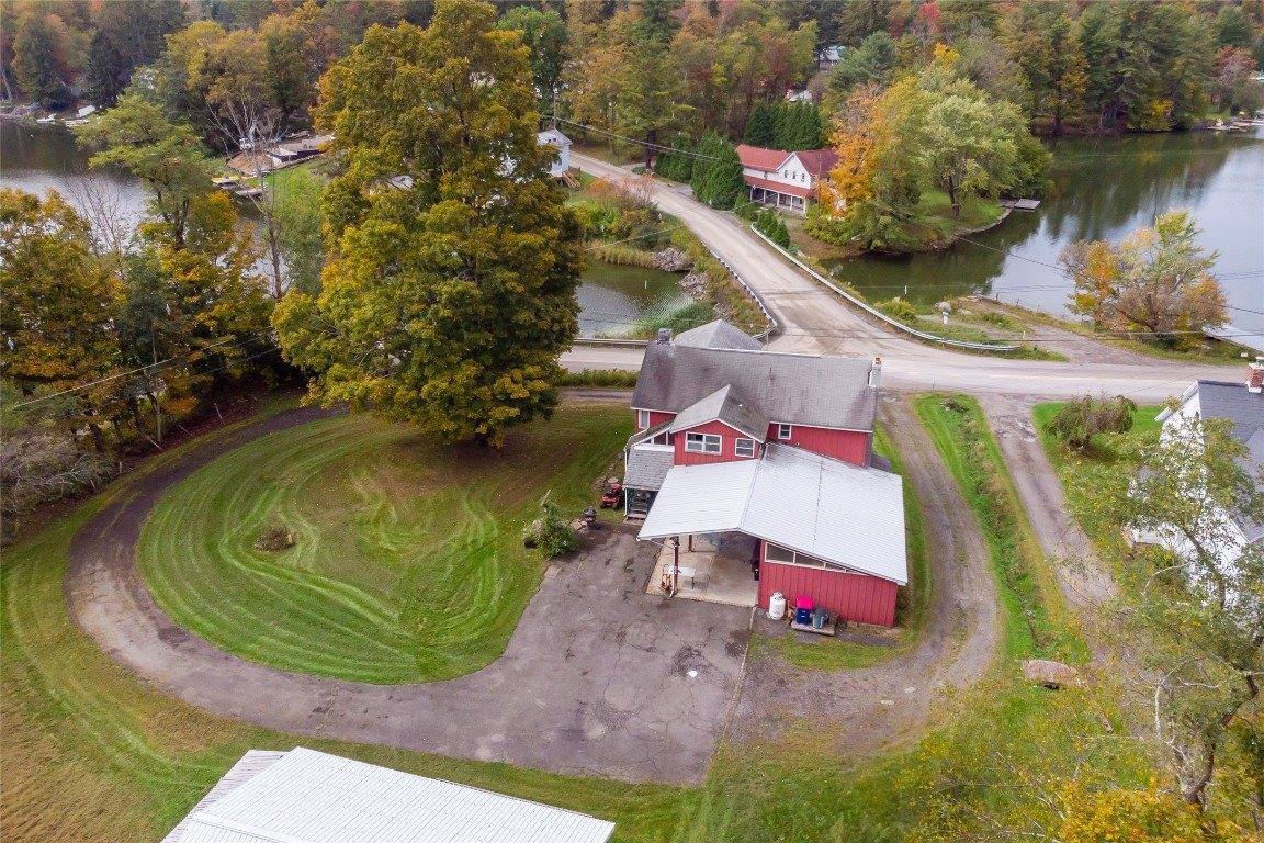 7335 Laurel Lake Road, Brackney, PA 18812