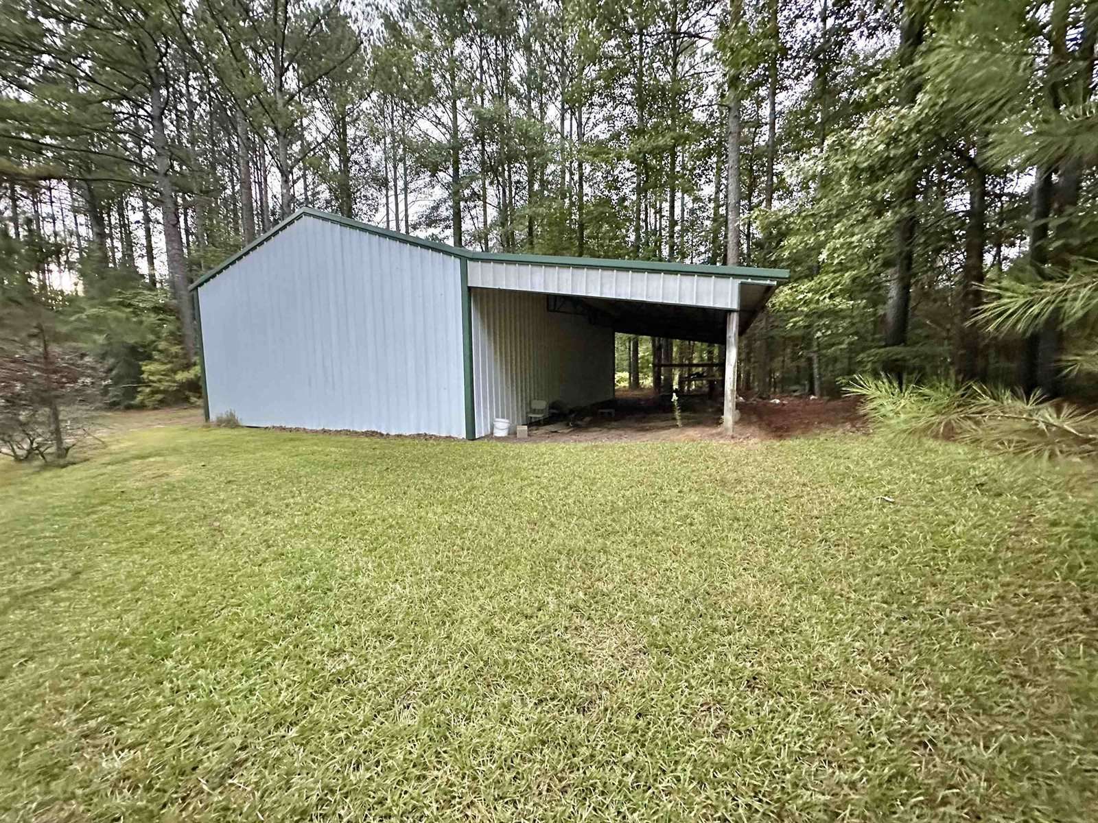 730 Co Rd 4030, Arley, AL 35541