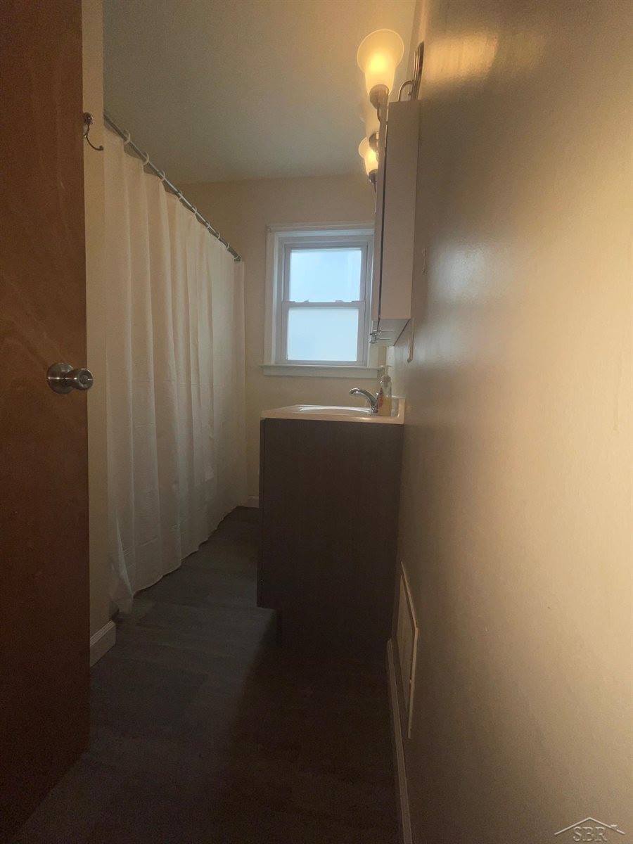 2228 Avon Street, Saginaw, MI 48602