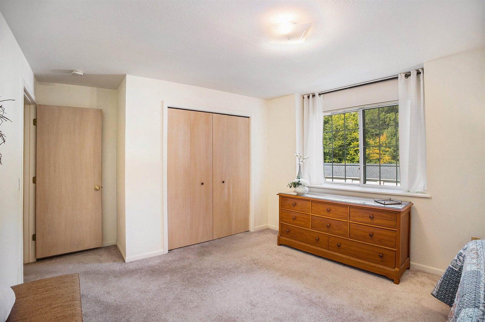 18372 North Ridge Court, Spring Lake, MI 49456