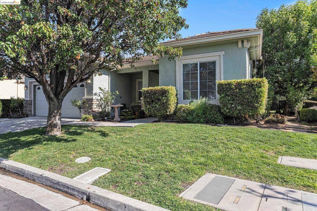 1902 Cellini Ter, Brentwood, CA 94513