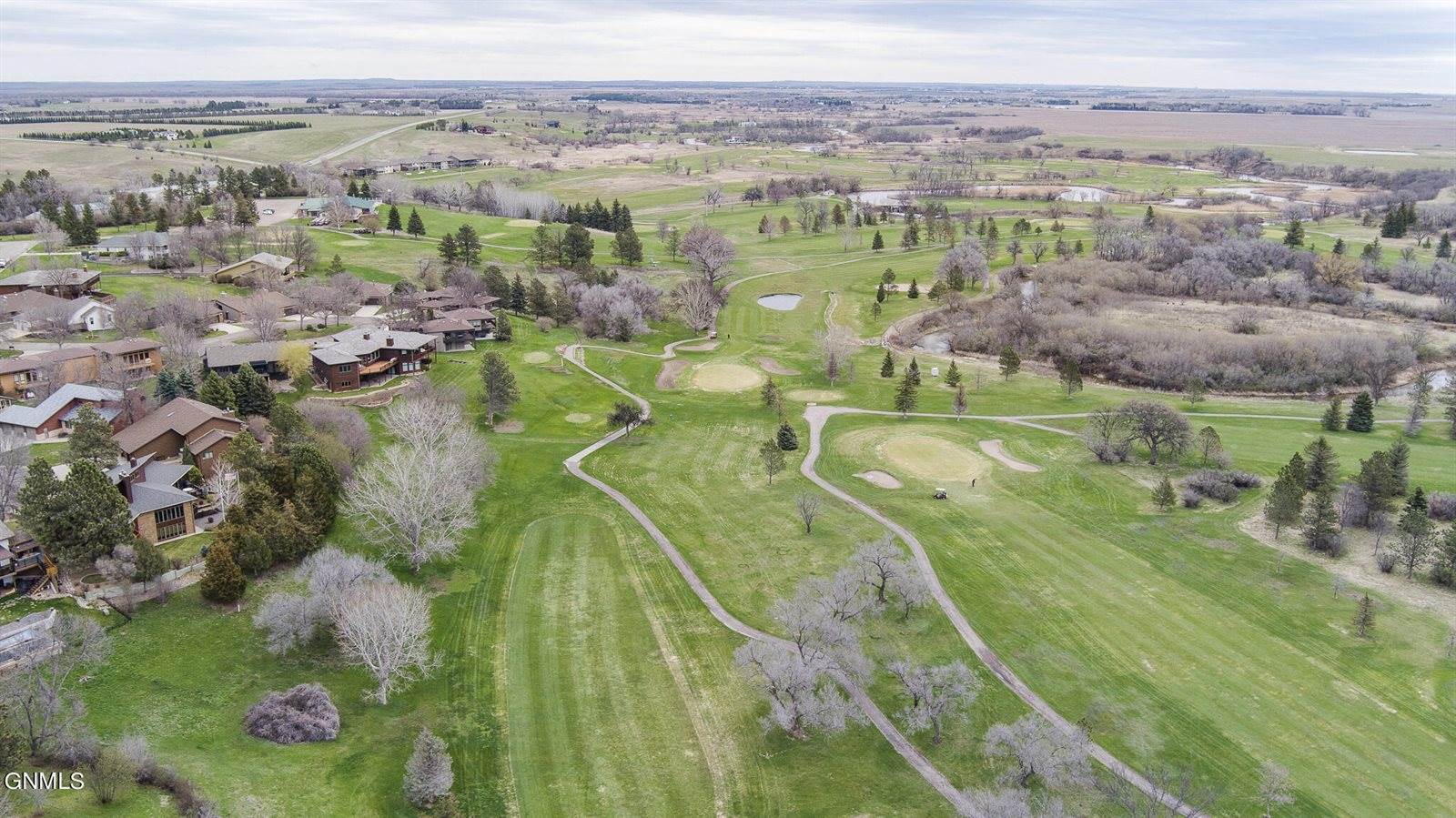 96 Country Club Drive Drive, Bismarck, ND 58501