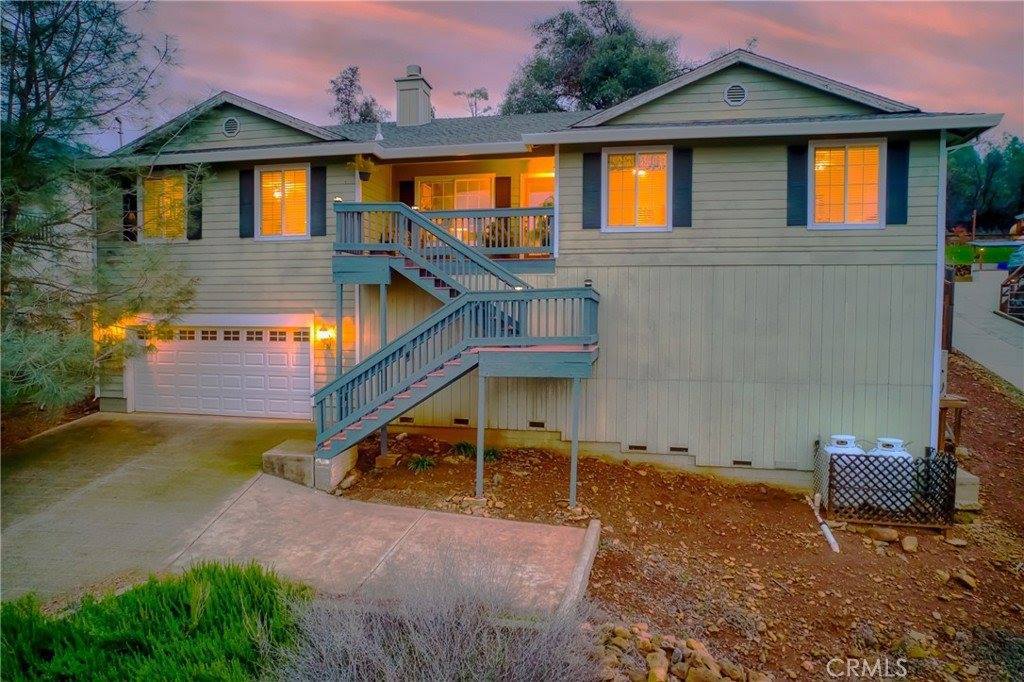 16330 Conestoga Road, Hidden Valley Lake, CA 95467