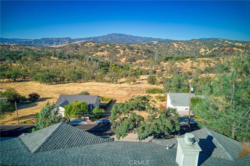 16330 Conestoga Road, Hidden Valley Lake, CA 95467