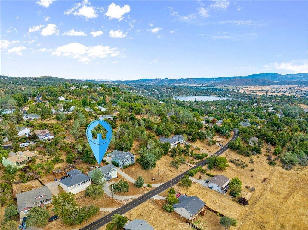 16330 Conestoga Road, Hidden Valley Lake, CA 95467