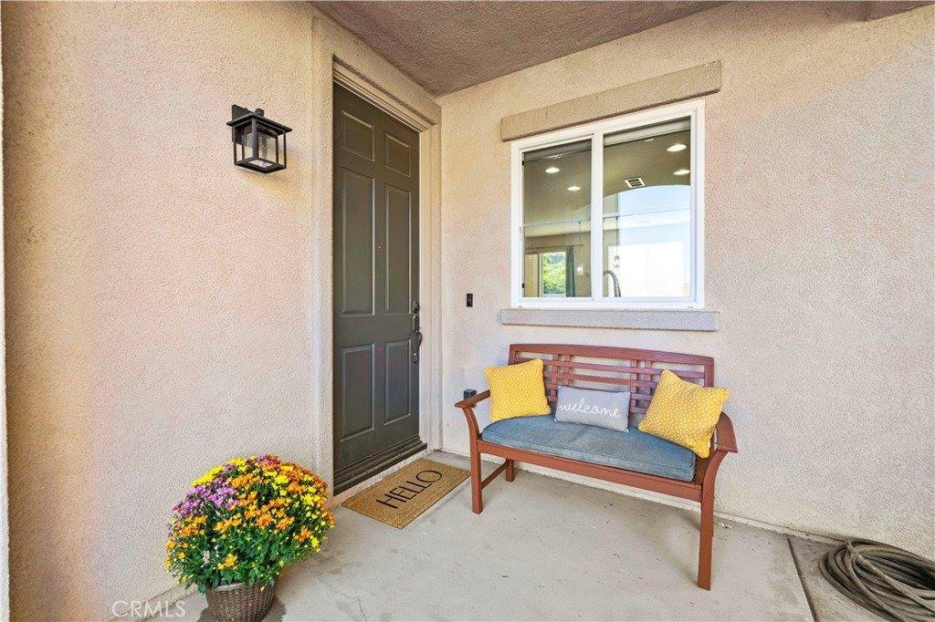 28112 Brett Court, Saugus, CA 91350