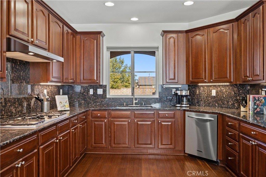 28112 Brett Court, Saugus, CA 91350