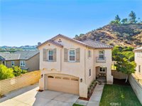 28112 Brett Court, Saugus, CA 91350