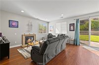 28112 Brett Court, Saugus, CA 91350