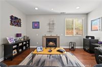 28112 Brett Court, Saugus, CA 91350