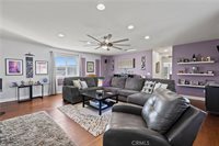 28112 Brett Court, Saugus, CA 91350