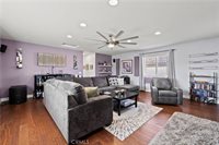 28112 Brett Court, Saugus, CA 91350