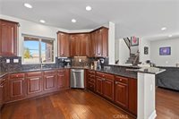 28112 Brett Court, Saugus, CA 91350